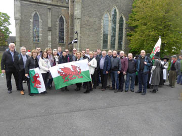 Choir outside Carlow Cathedral